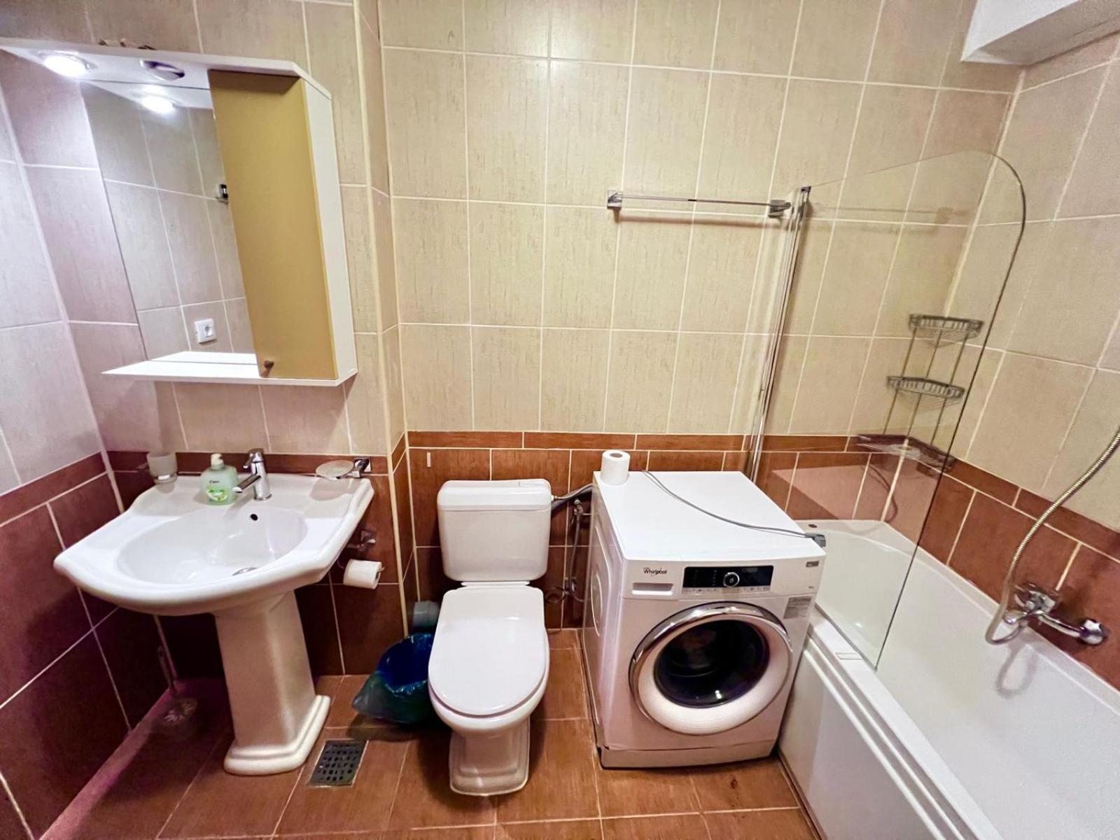 Summerland Relax Apartments Mamaia Esterno foto