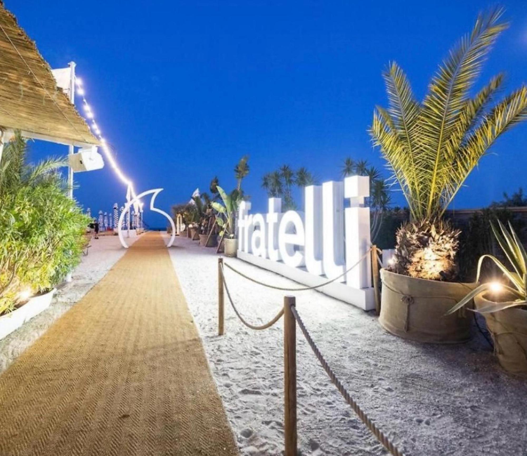Summerland Relax Apartments Mamaia Esterno foto
