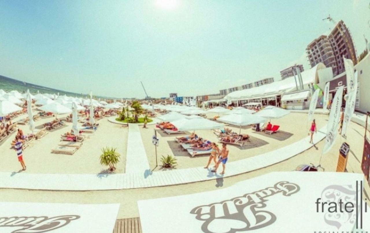 Summerland Relax Apartments Mamaia Esterno foto