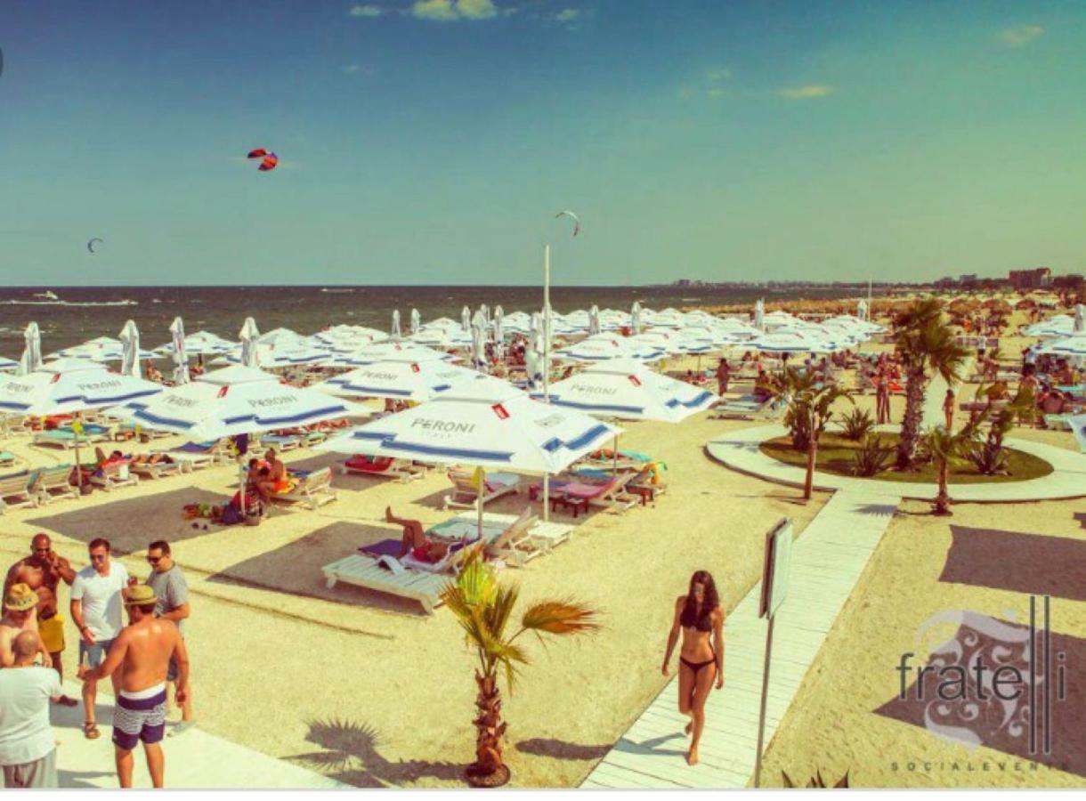 Summerland Relax Apartments Mamaia Esterno foto