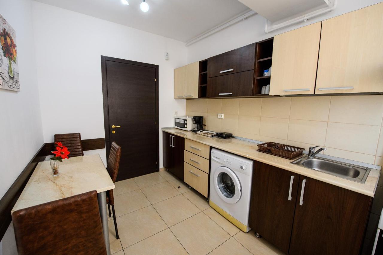 Summerland Relax Apartments Mamaia Esterno foto