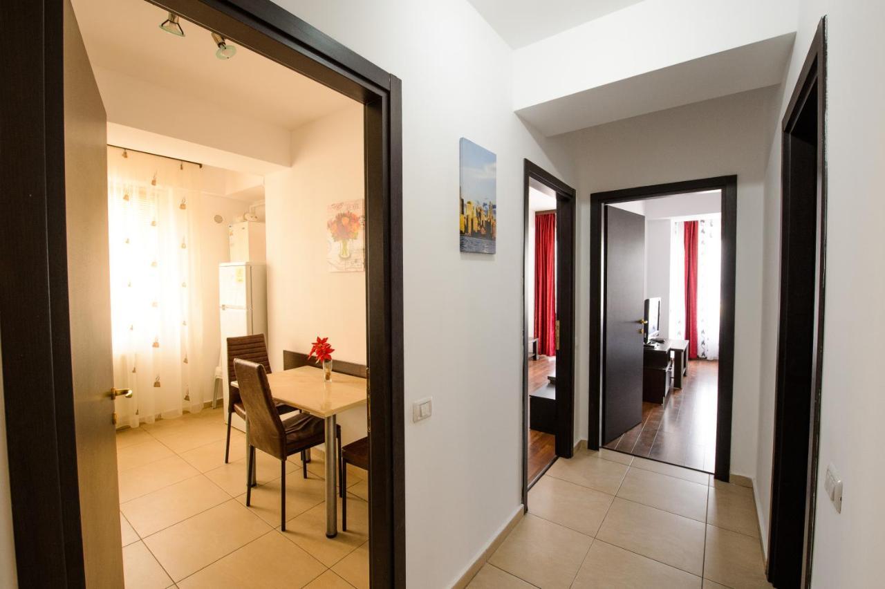 Summerland Relax Apartments Mamaia Esterno foto